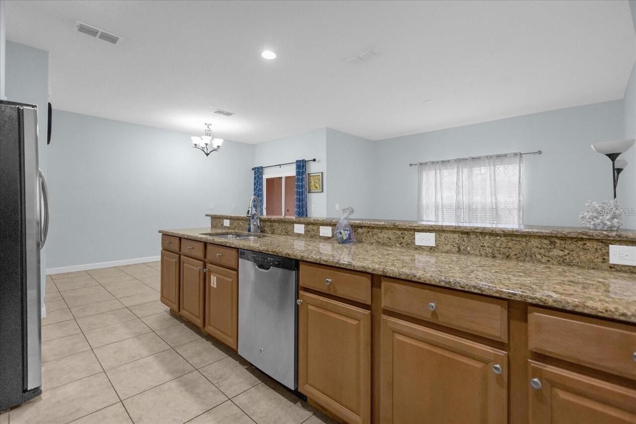 Listing Photo 9
