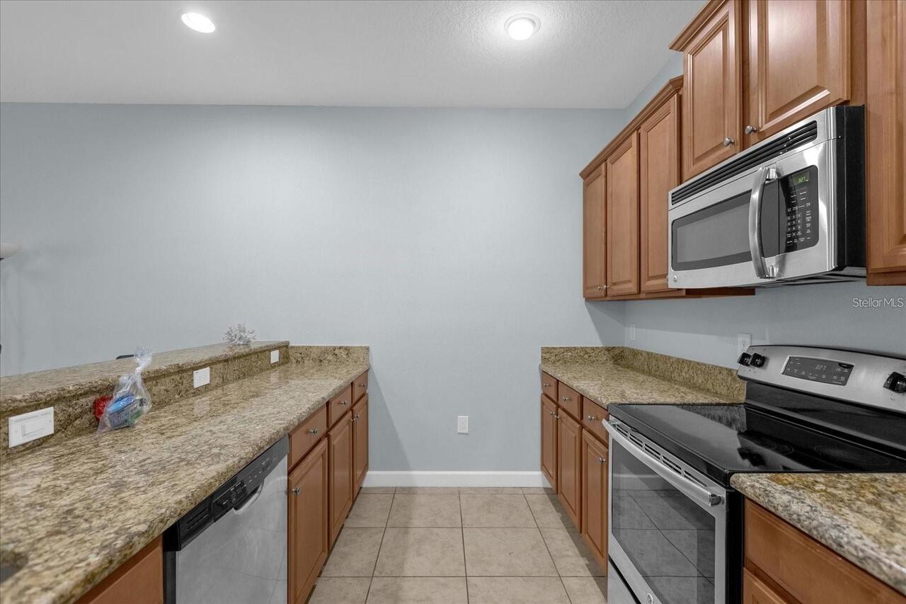 Listing Photo 10