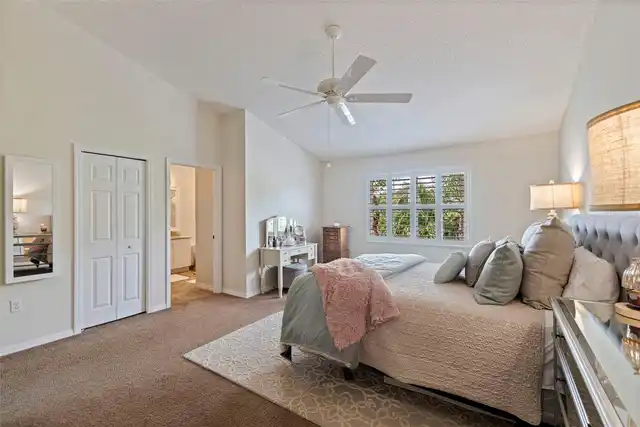 Listing Photo 23