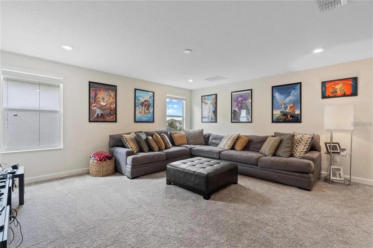 Listing Photo 11