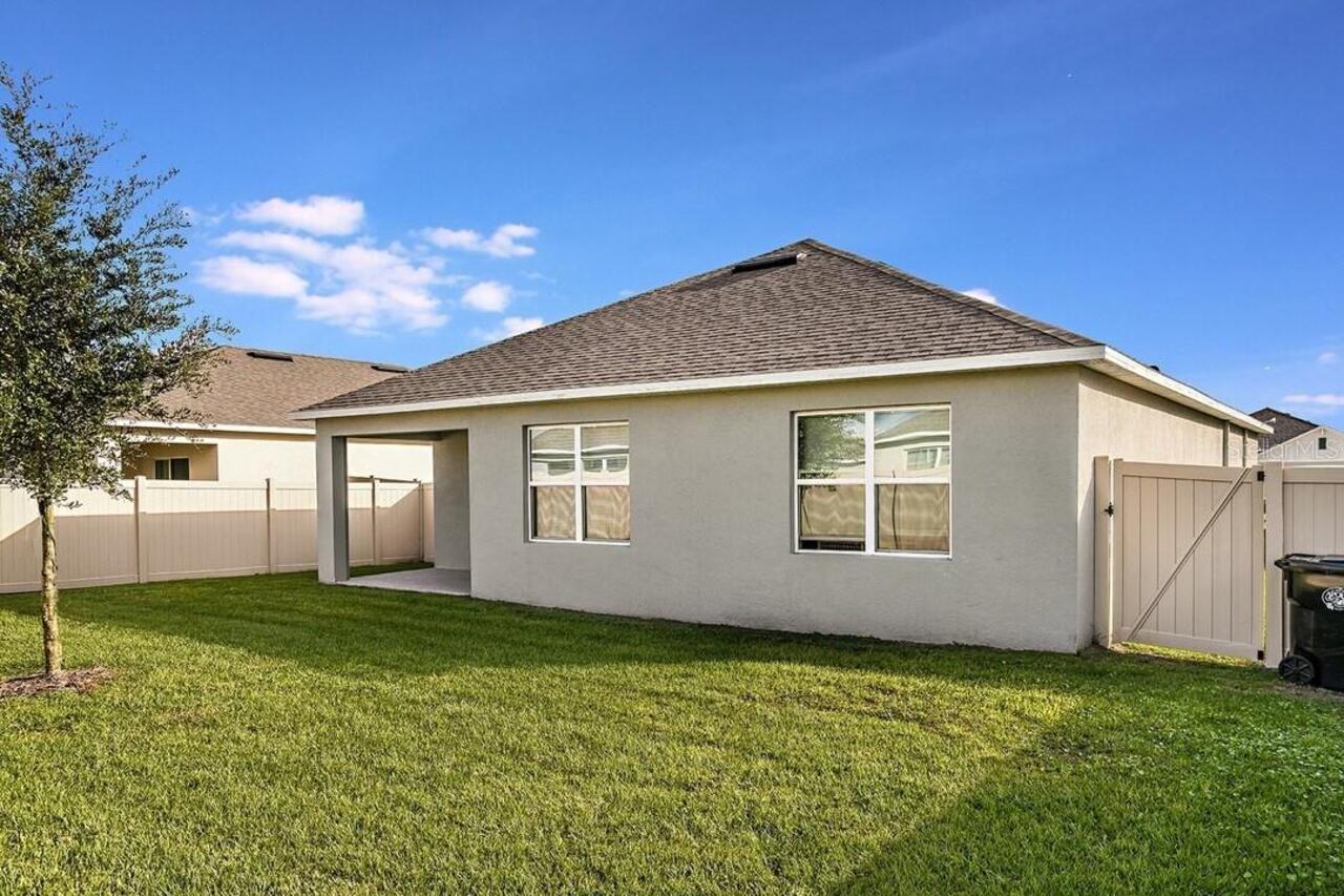Listing Photo 11