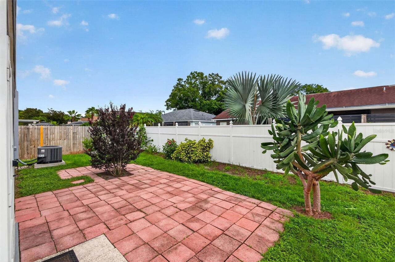 Listing Photo 17