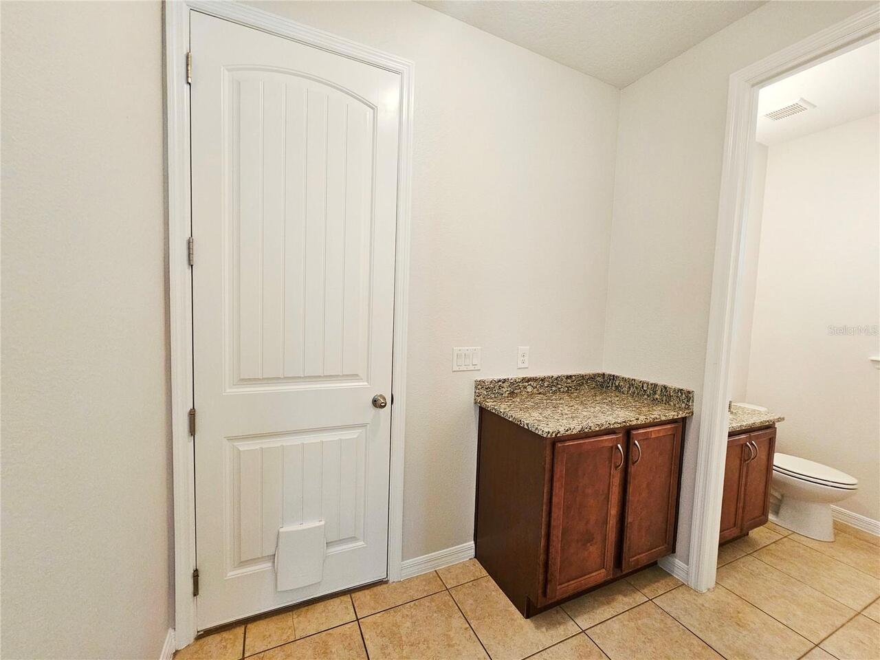 Listing Photo 16