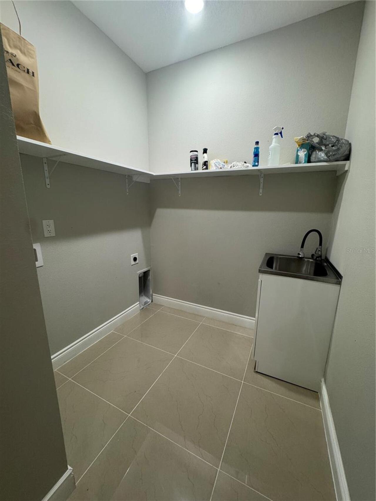Listing Photo 16