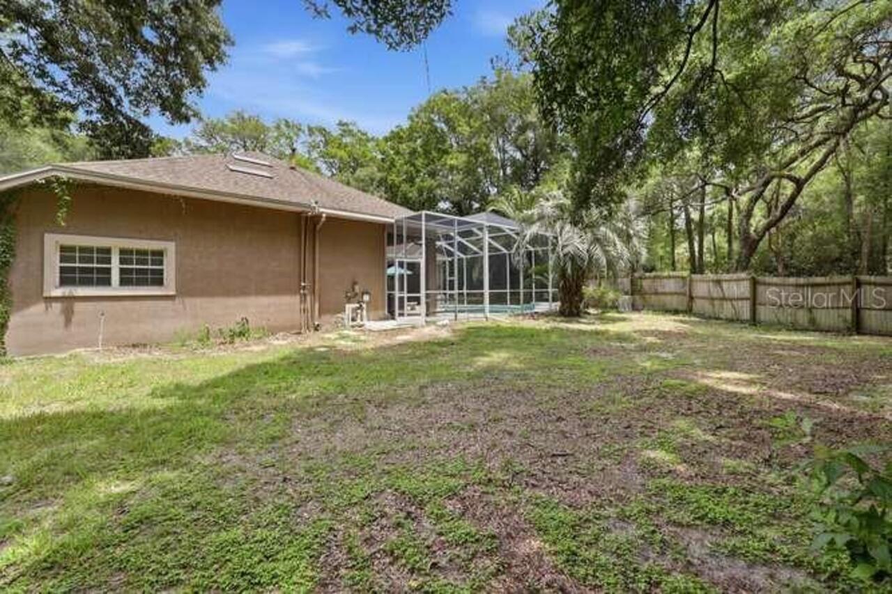 Listing Photo 17