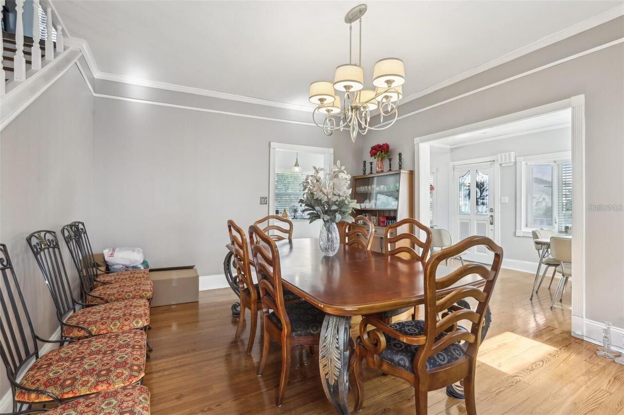 Listing Photo 12