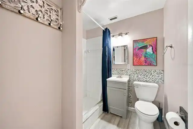 Listing Photo 22