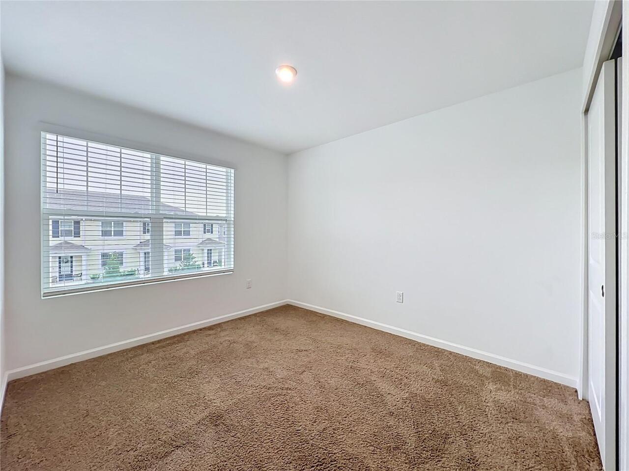Listing Photo 33