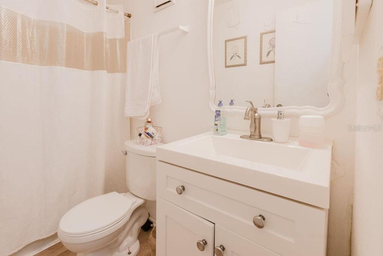 Listing Photo 17