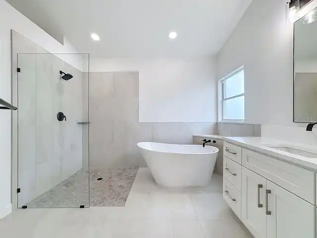 Listing Photo 15