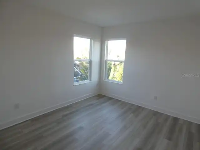Listing Photo 38