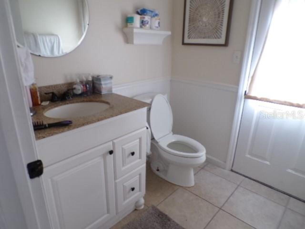 Listing Photo 12