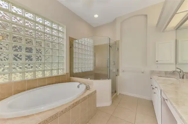 Listing Photo 35