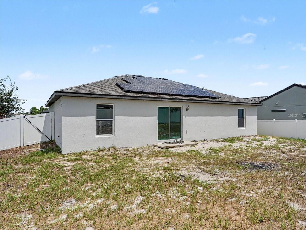 Listing Photo 15