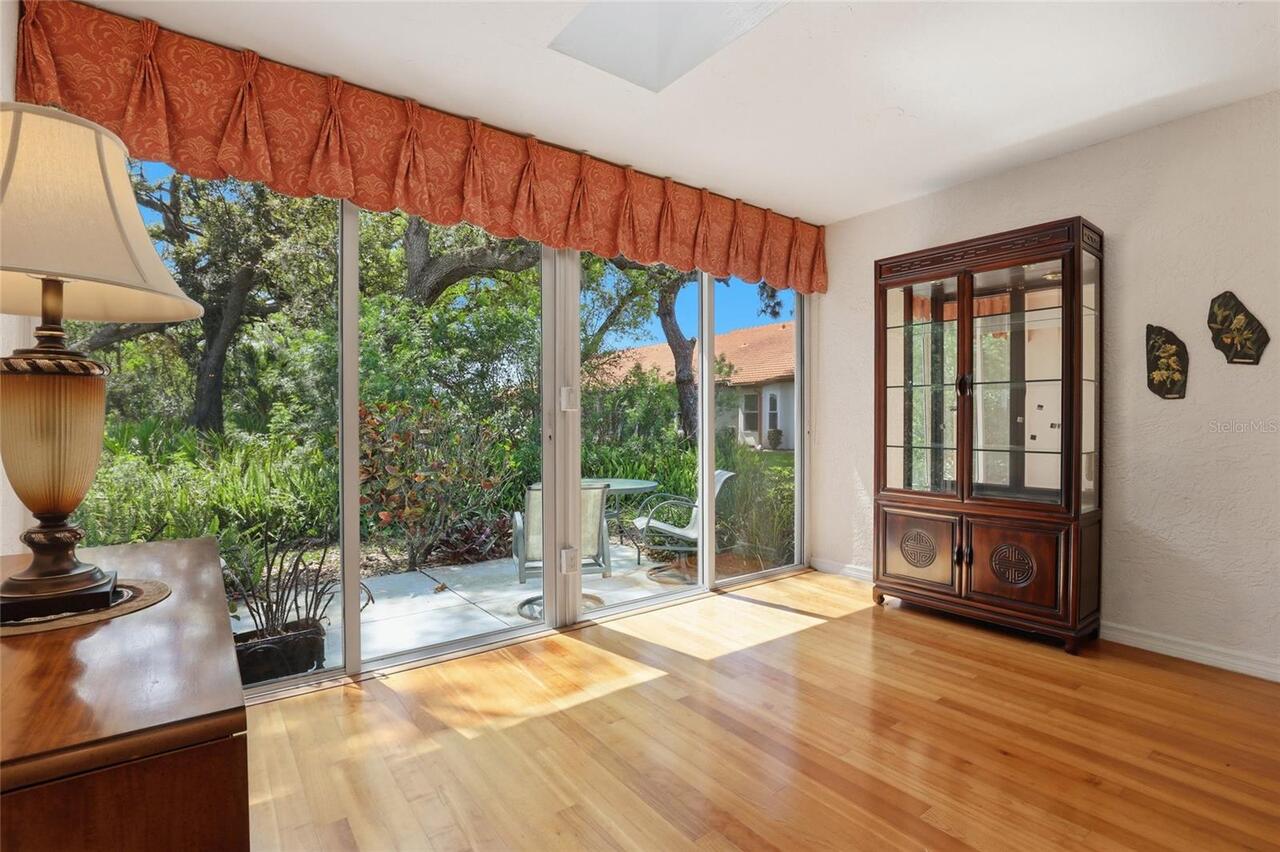 Listing Photo 31
