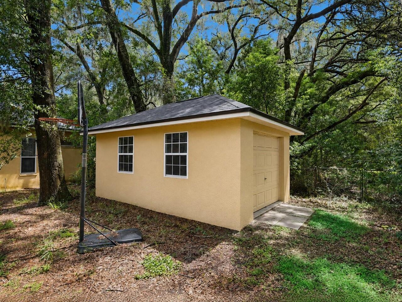 Listing Photo 15