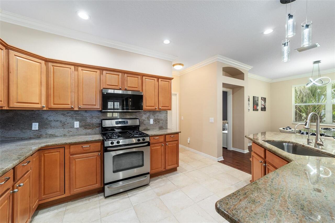 Listing Photo 9