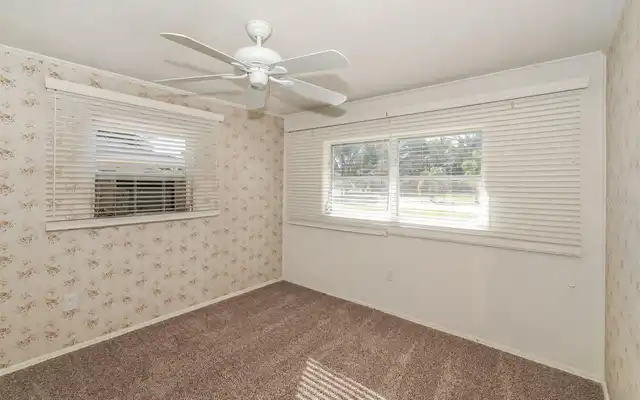 Listing Photo 20