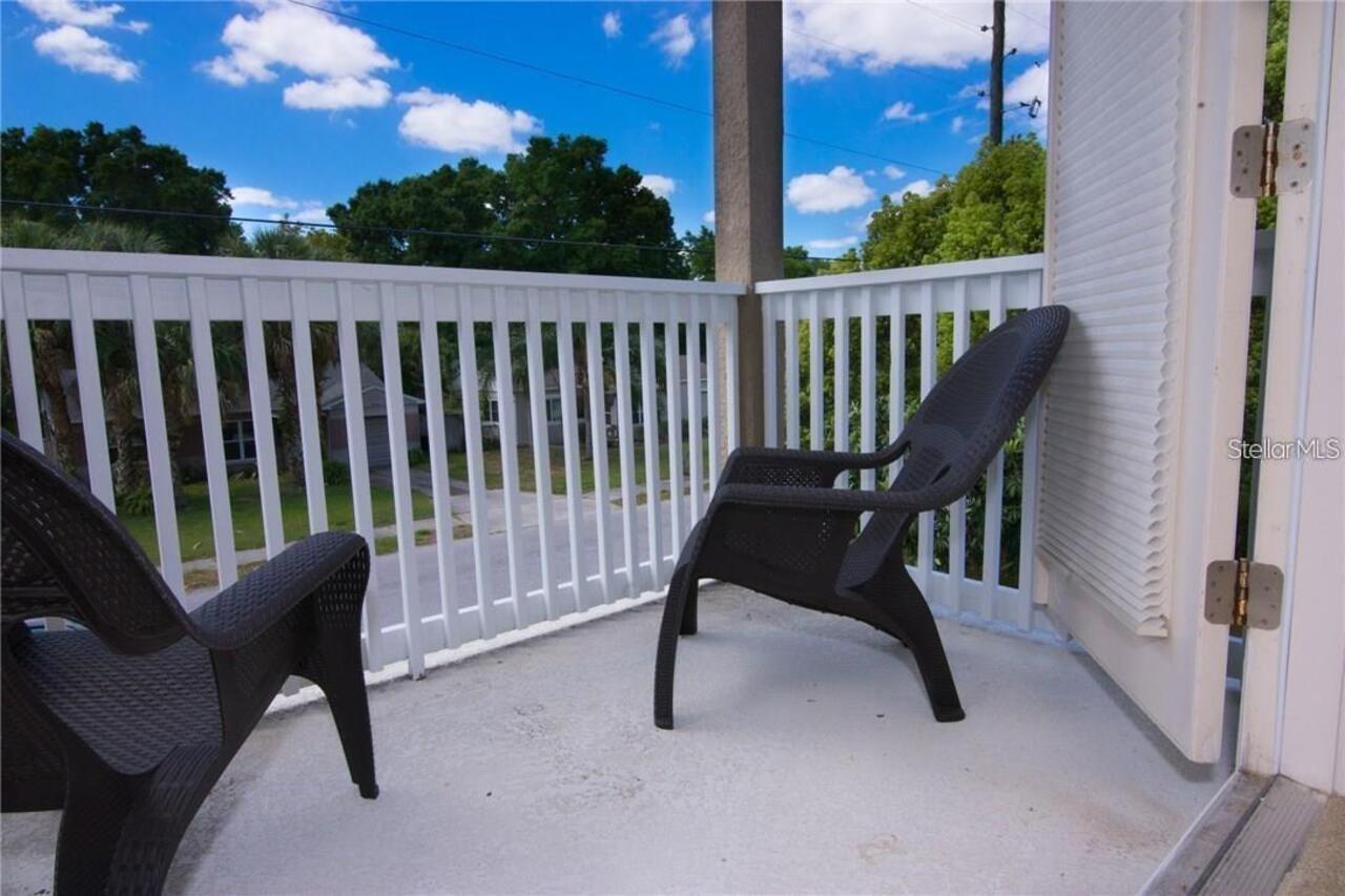 Listing Photo 8