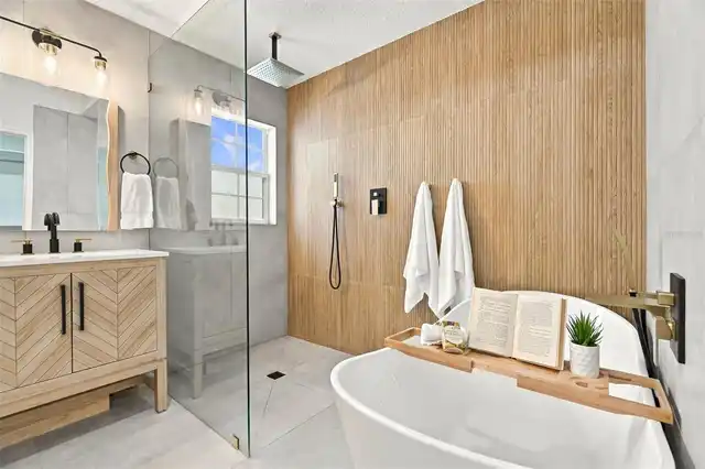 Listing Photo 22