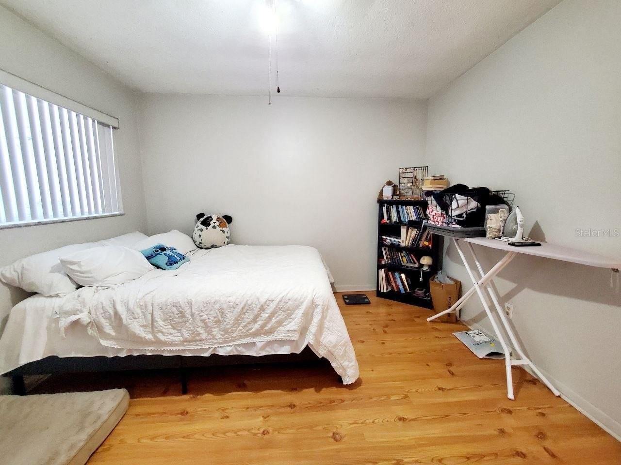 Listing Photo 12