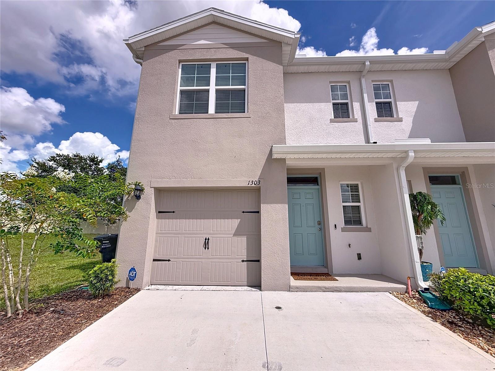 Davenport Real Estate