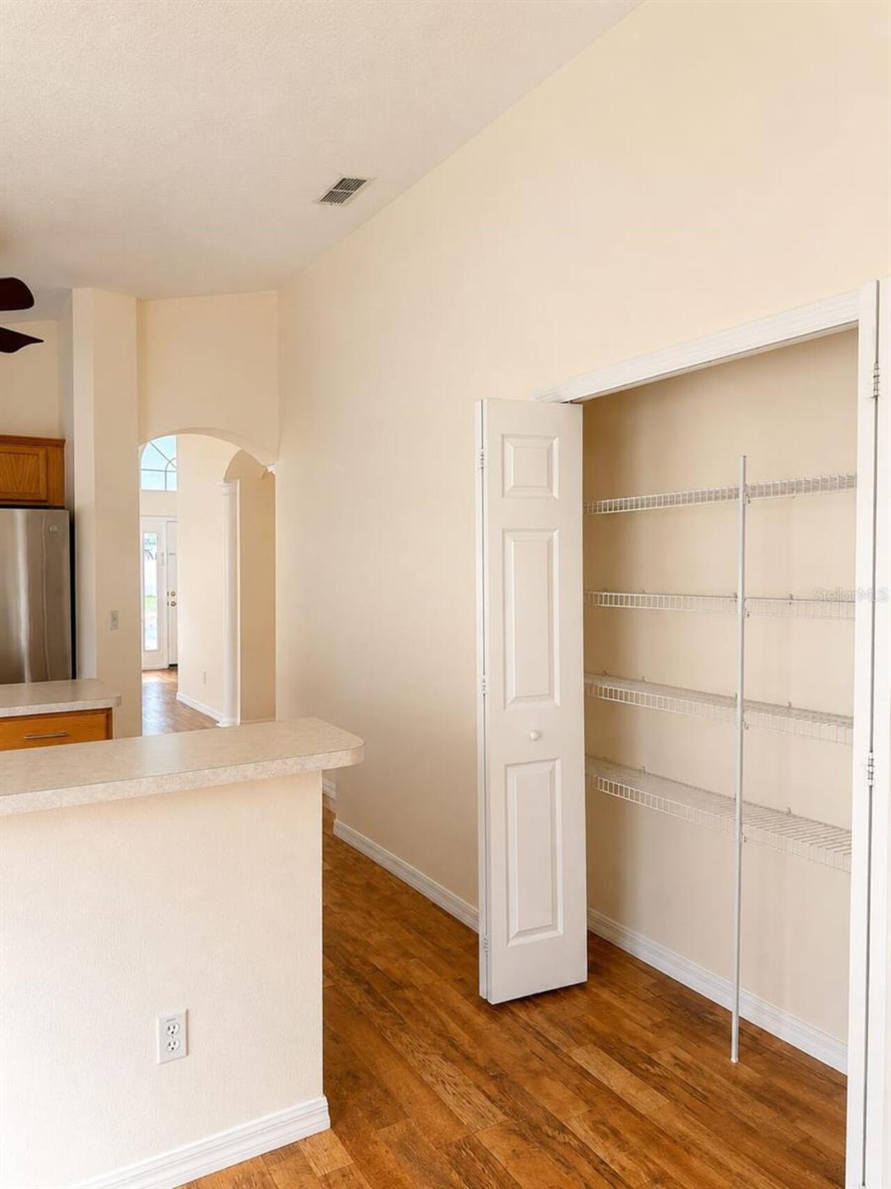 Listing Photo 16