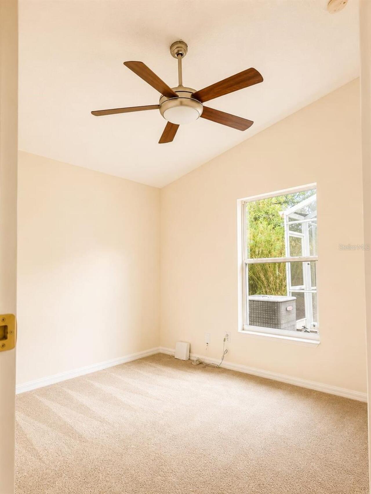 Listing Photo 32