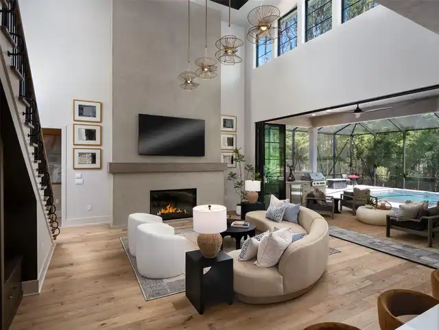 Listing Photo 6