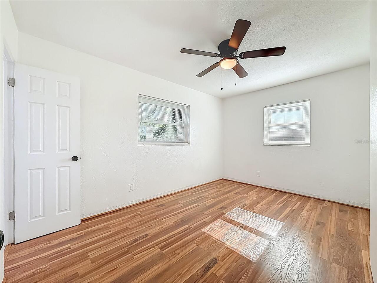 Listing Photo 24