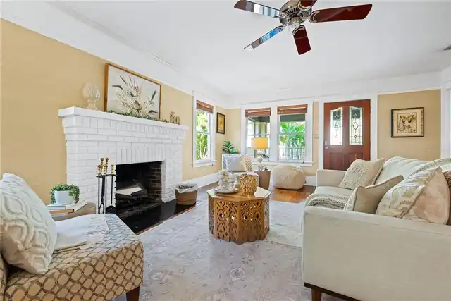 Listing Photo 8