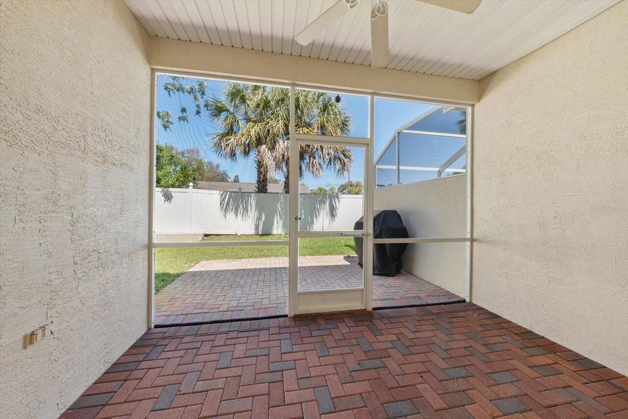 Listing Photo 10