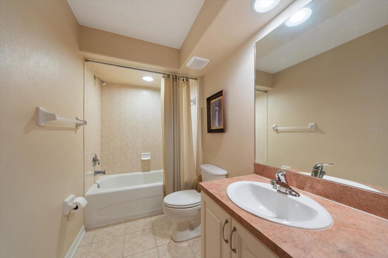 Listing Photo 25