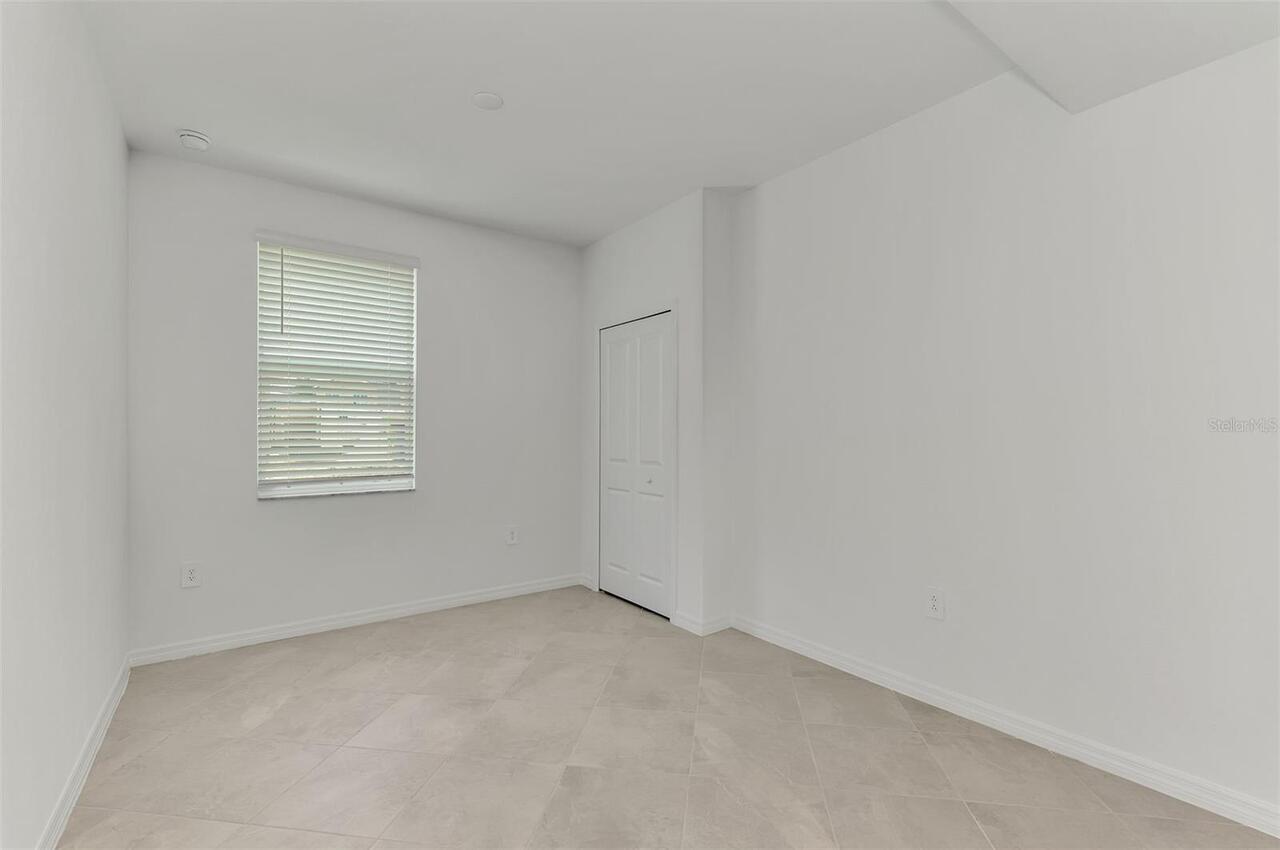 Listing Photo 33