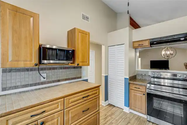Listing Photo 13
