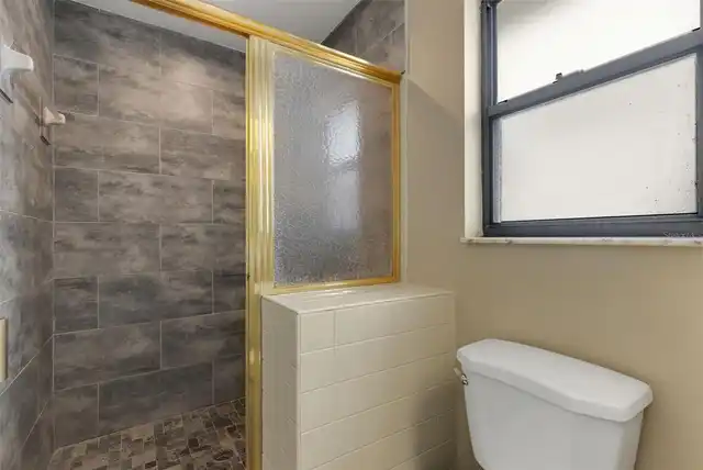 Listing Photo 27