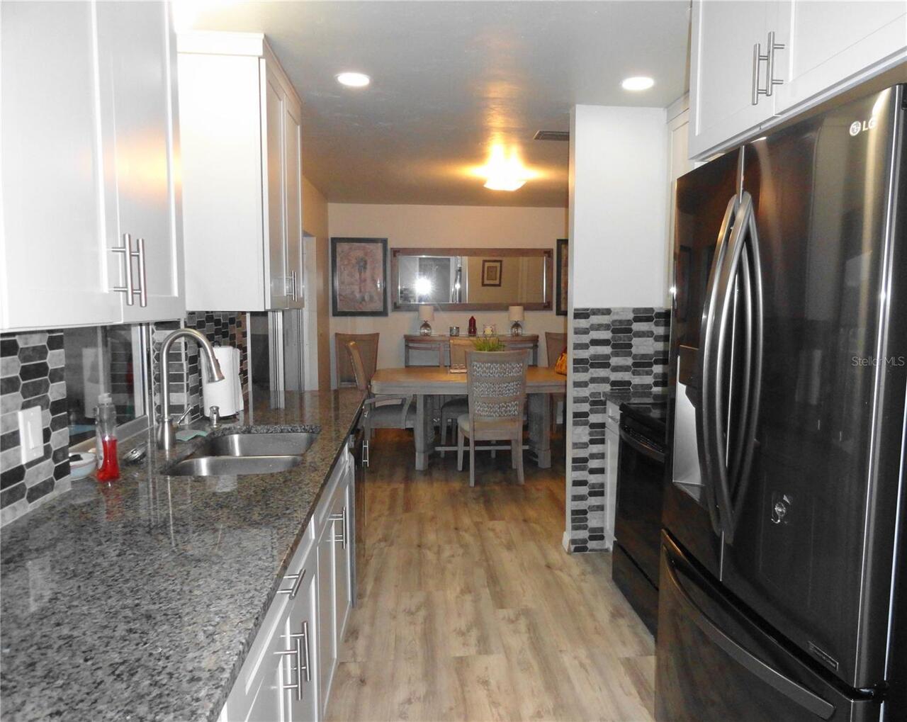 Listing Photo 7
