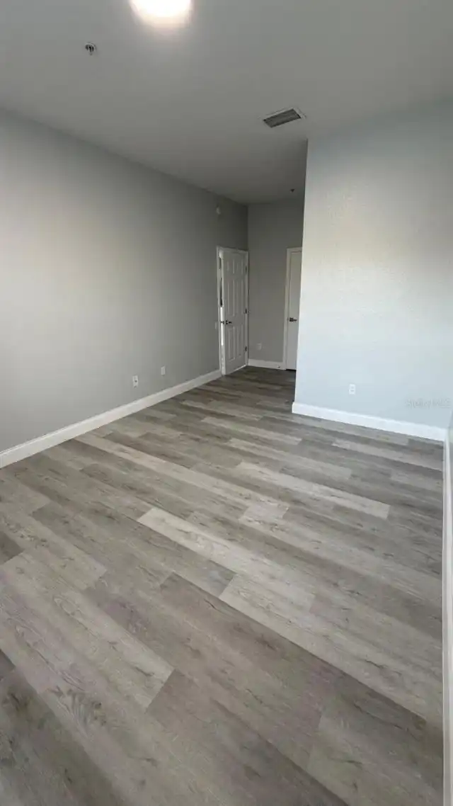 Listing Photo 20