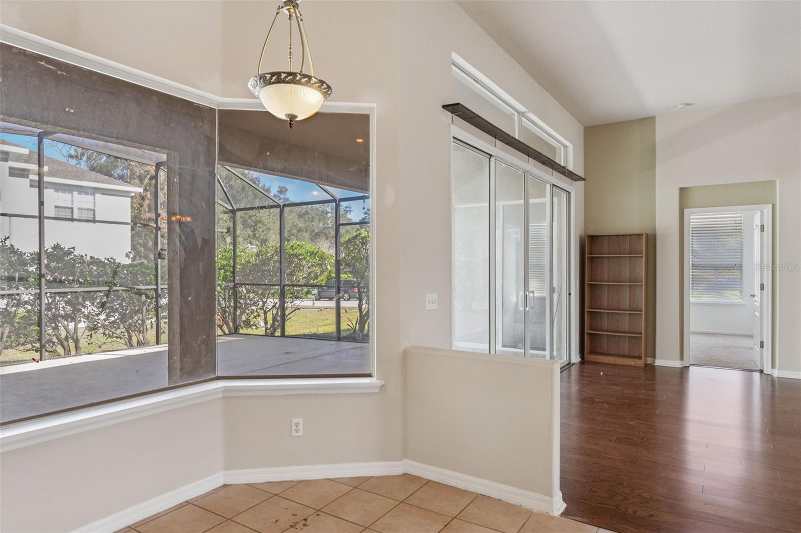 Listing Photo 10