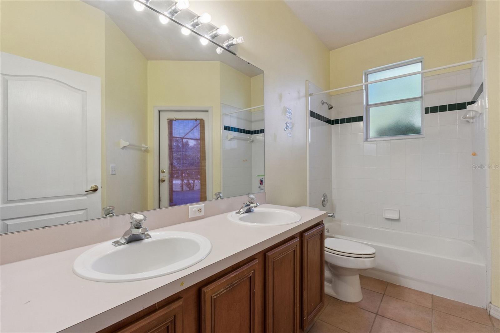 Listing Photo 25