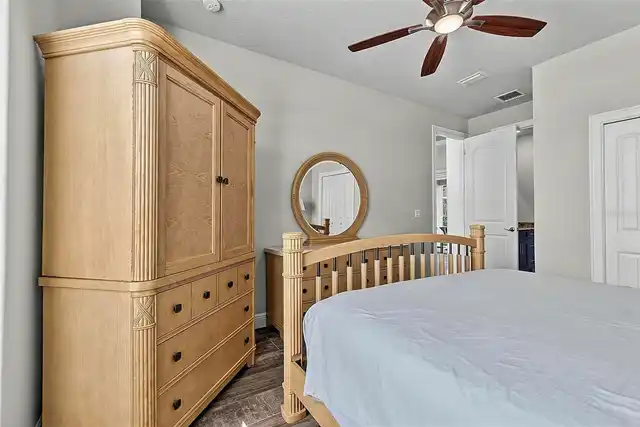 Listing Photo 21