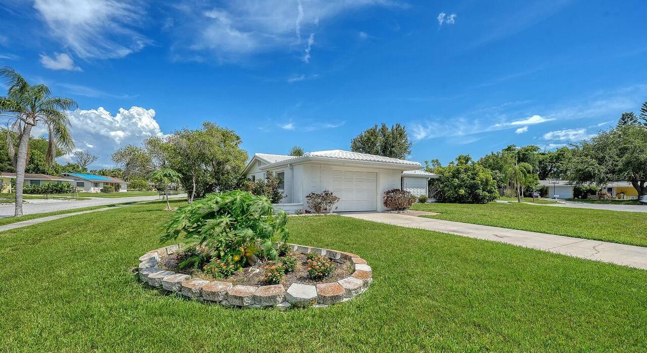 Listing Photo 8