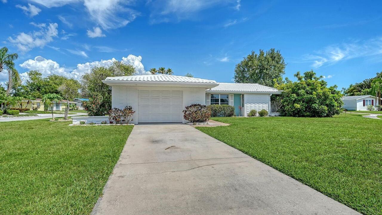 Listing Photo 9