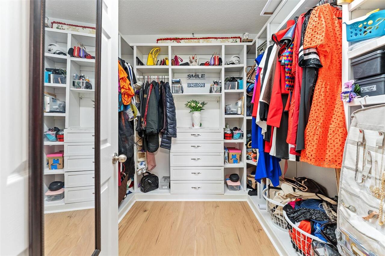 Listing Photo 14