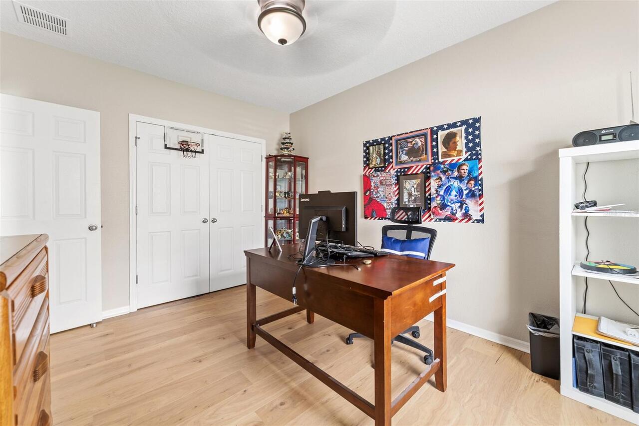Listing Photo 18