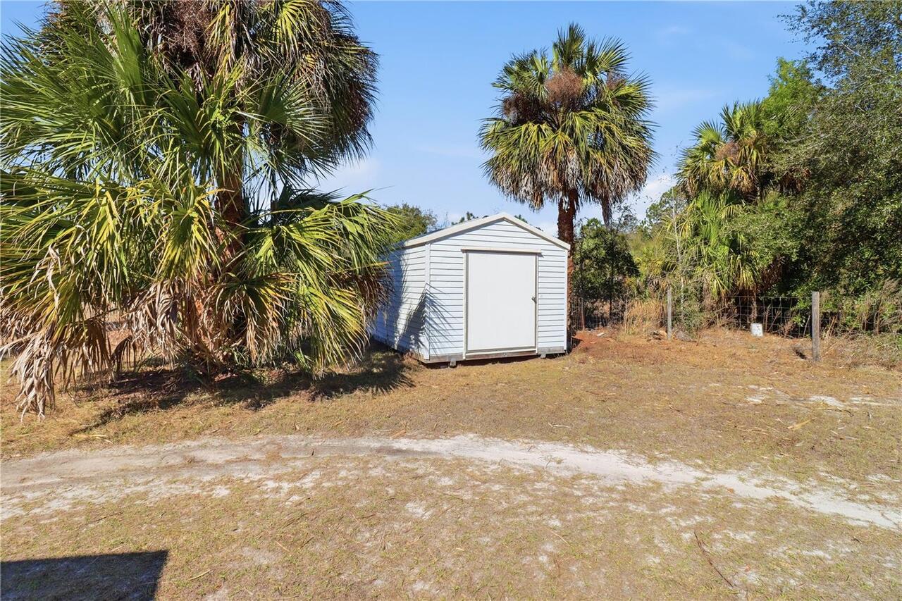 Listing Photo 12