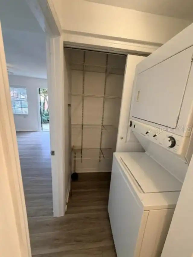 Listing Photo 10