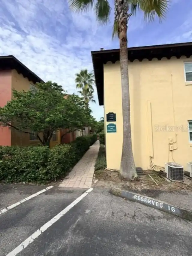 Listing Photo 16