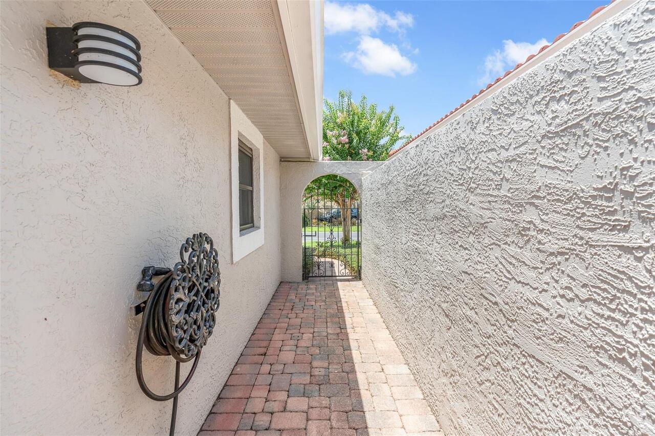 Listing Photo 15