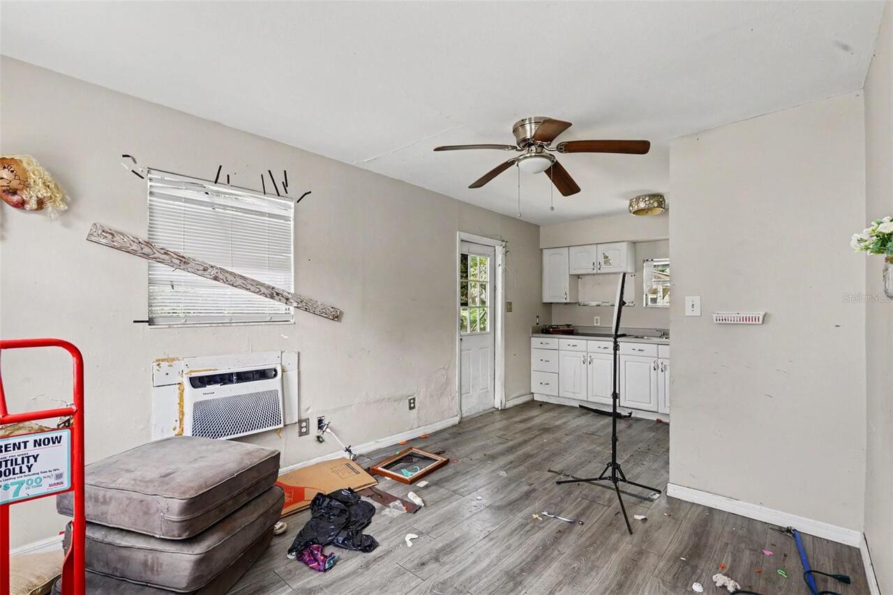 Listing Photo 16